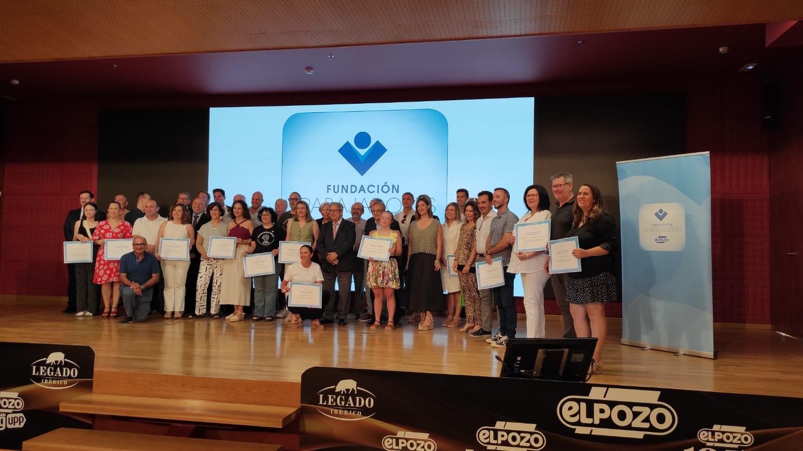 Mamás en Acción recibe una ayuda social de la Fundación Trabajadores El Pozo